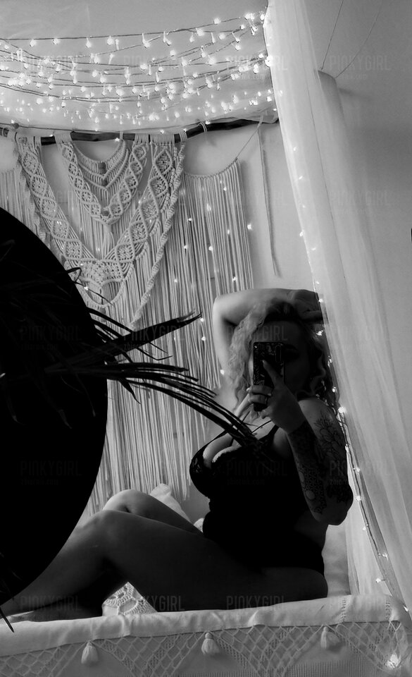 Just like that ! - Pinkygirl