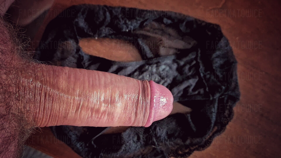 Majteczki i kutas.jpeg - FacetKatowice