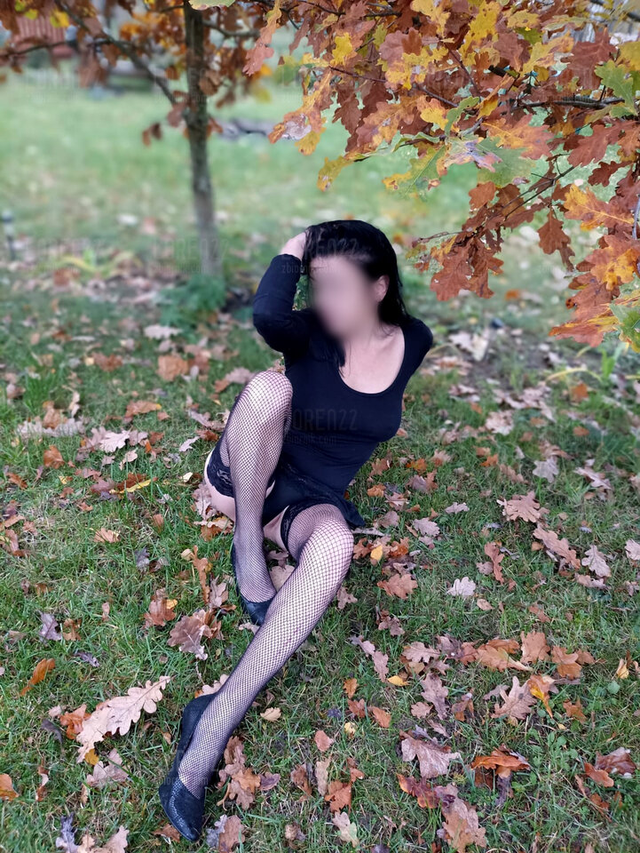 Jesienna zaduma... 🍂🍂🍂 - Loren22