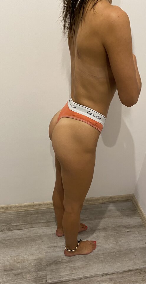 33EF2B3B-3301-409A-9682-273CD5D4B69F.jpeg - SweetBody69