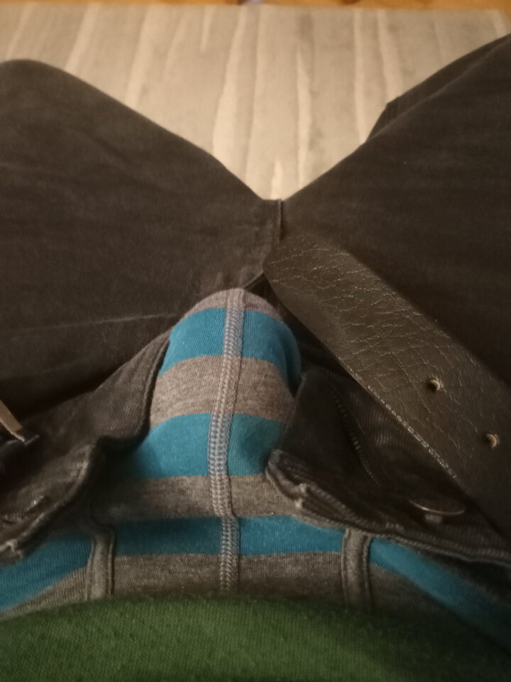 nie mam siły dziś pomożesz mi zdjąć spodnie ? :) - pietro83