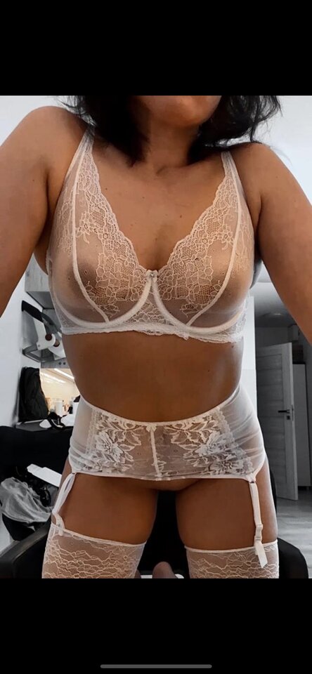 A2D16D2D-5877-4E3D-A74E-0B033633718D.jpeg - DomaRush