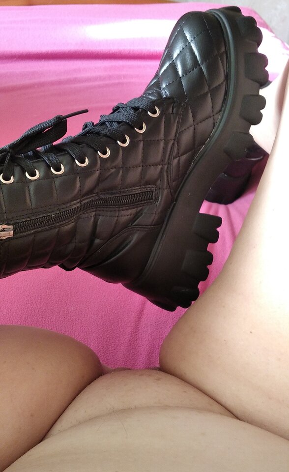 Czekam na kuriera - Aisza69