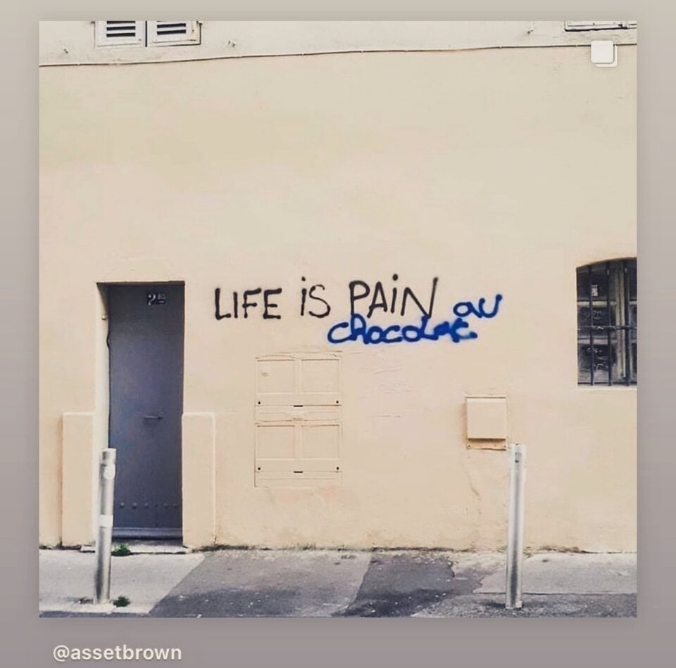 Life is a pain - Moreandmoree