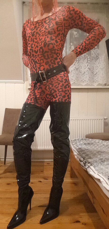 2022-11-17 08.44.29.jpg - Active_Lady