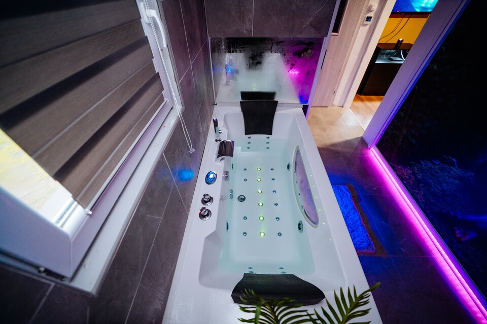 SAVE_20221118_215041.jpg - Pokoj_33