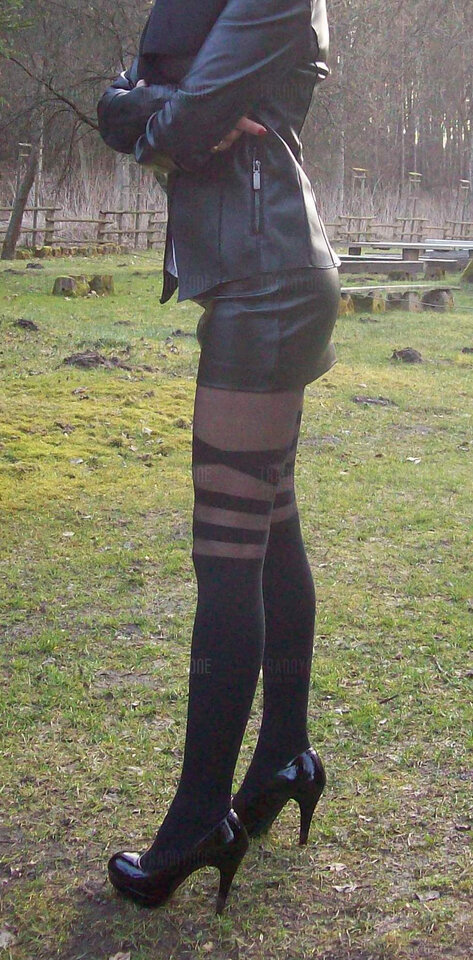 102_1218.JPG - trannyone