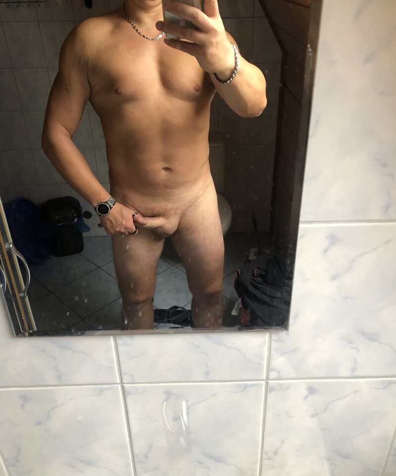 F349F901-3D2D-4FC5-9428-148E63811B4F.jpeg - xdarskixxx