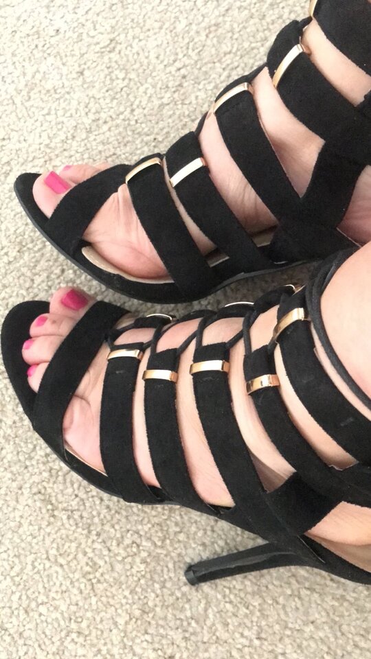 339.jpeg - FeetLove69