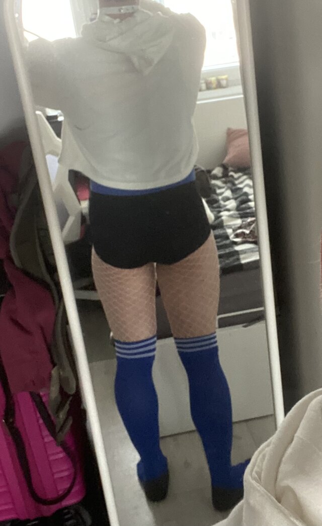 GirlyBoi