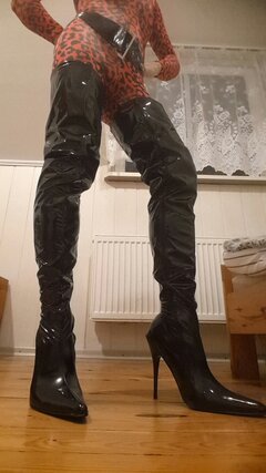 2022-11-29 06.54.22.jpg