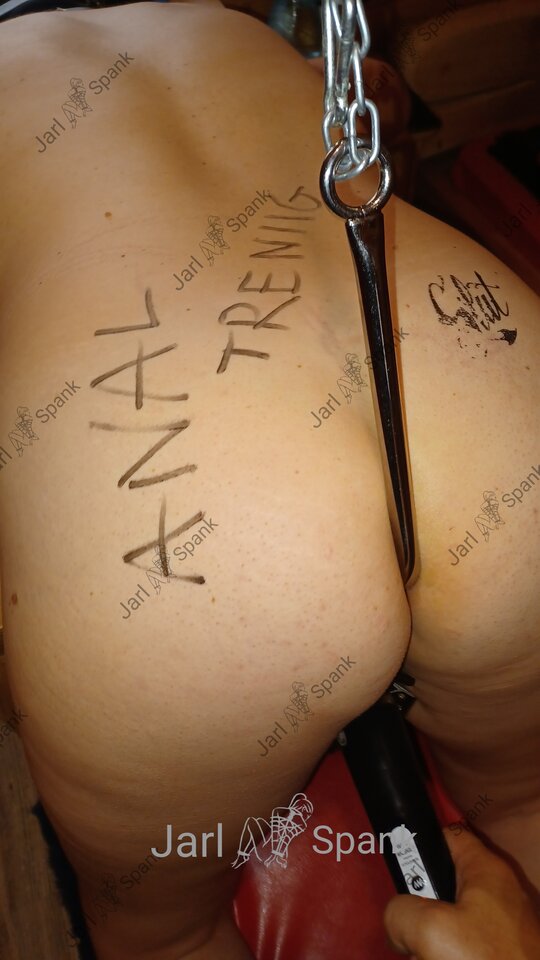 Photo_1669581367626.jpg - JarlSpank