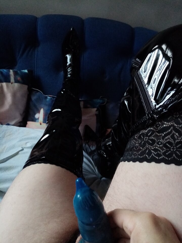 IMG_20221130_121942.jpg - Gloves54