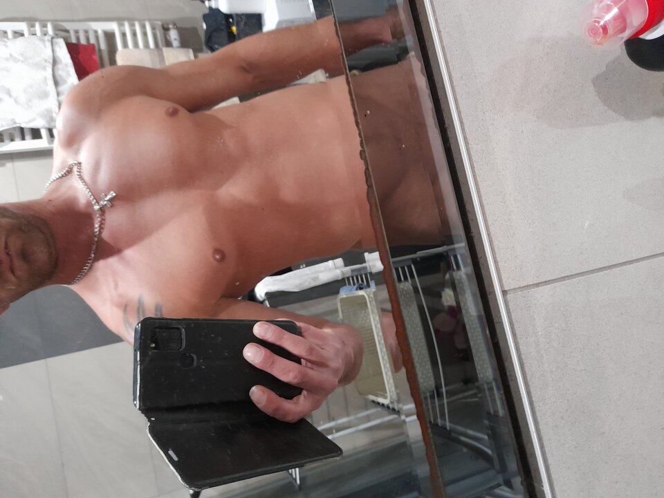 20221208_182318.jpg - Adamkwiate69