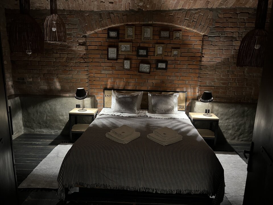 3D18948F-061D-421A-AE0F-F7054FBDAFDB.jpeg - Henryk1