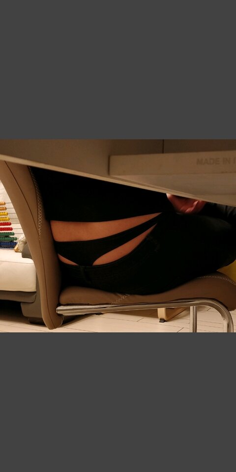 Screenshot_2022-12-13-06-41-14-221_com.simplemobiletools.gallery - Adi092