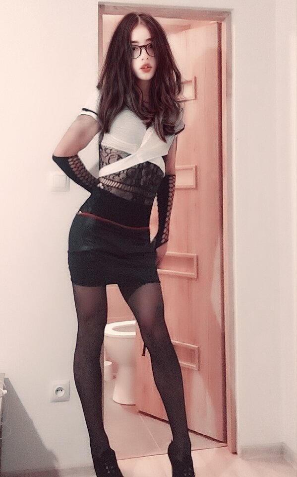 FaceApp_1671286658056.jpg - MoniczkaPrzebieralska