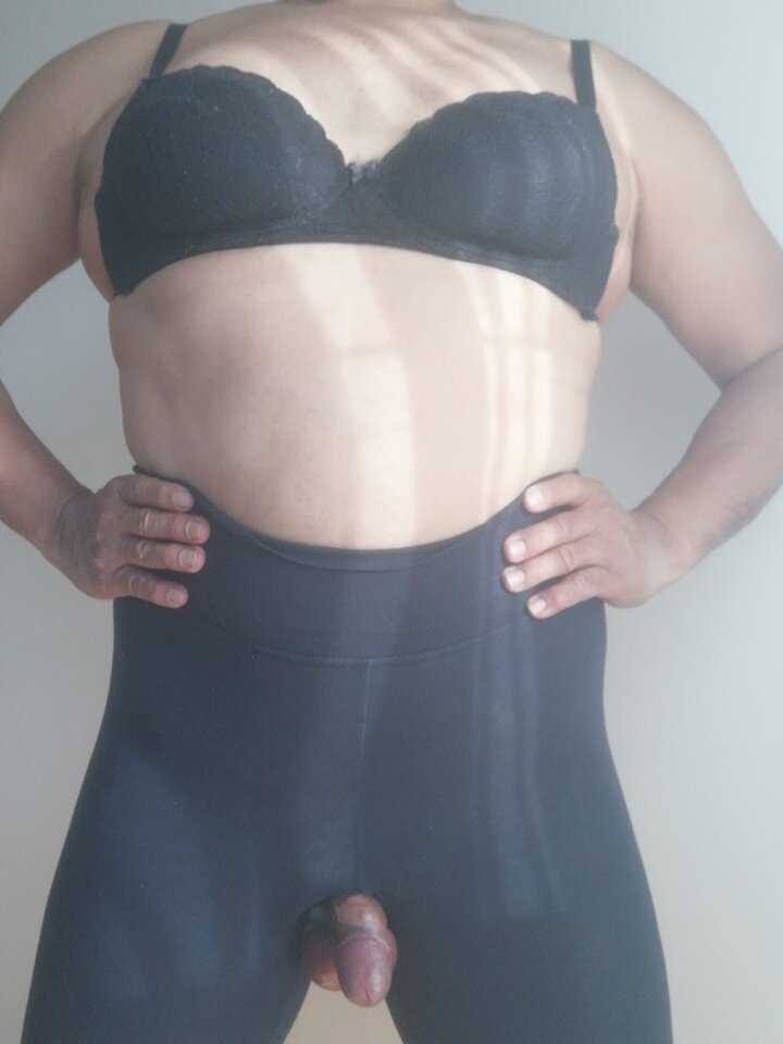 16714482117935342060355283471039.jpg - lickemydick