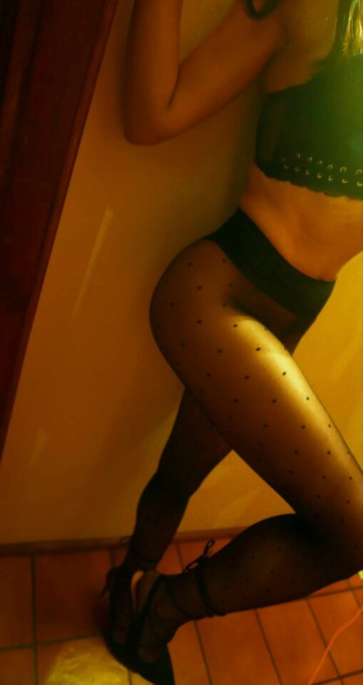 320648173_480865484160090_951437501770094595_n.jpg - ladystar