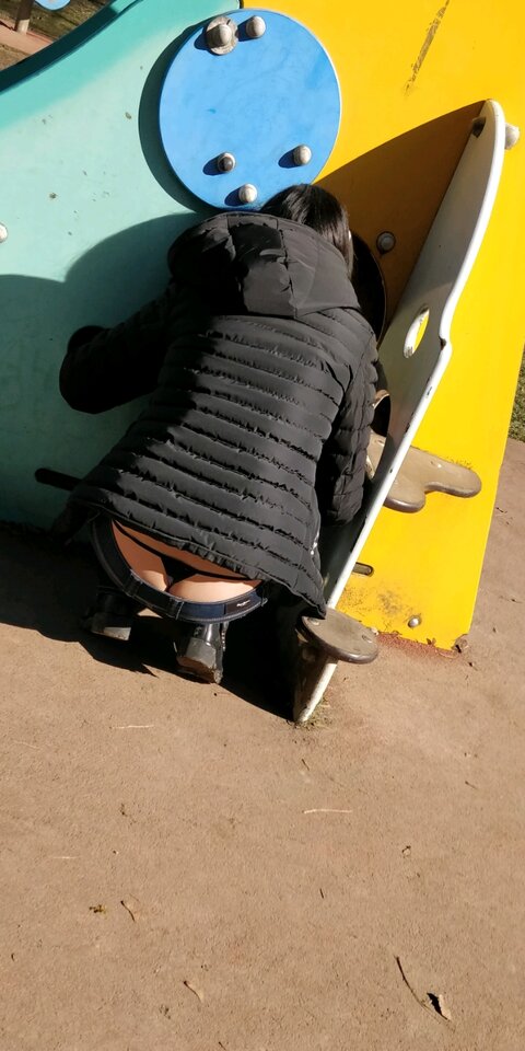 Screenshot_2022-12-23-21-11-05-886_com.simplemobiletools.gallery - Adi092