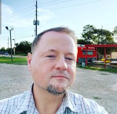 Screenshot_20220524-224335_Instagram.jpg