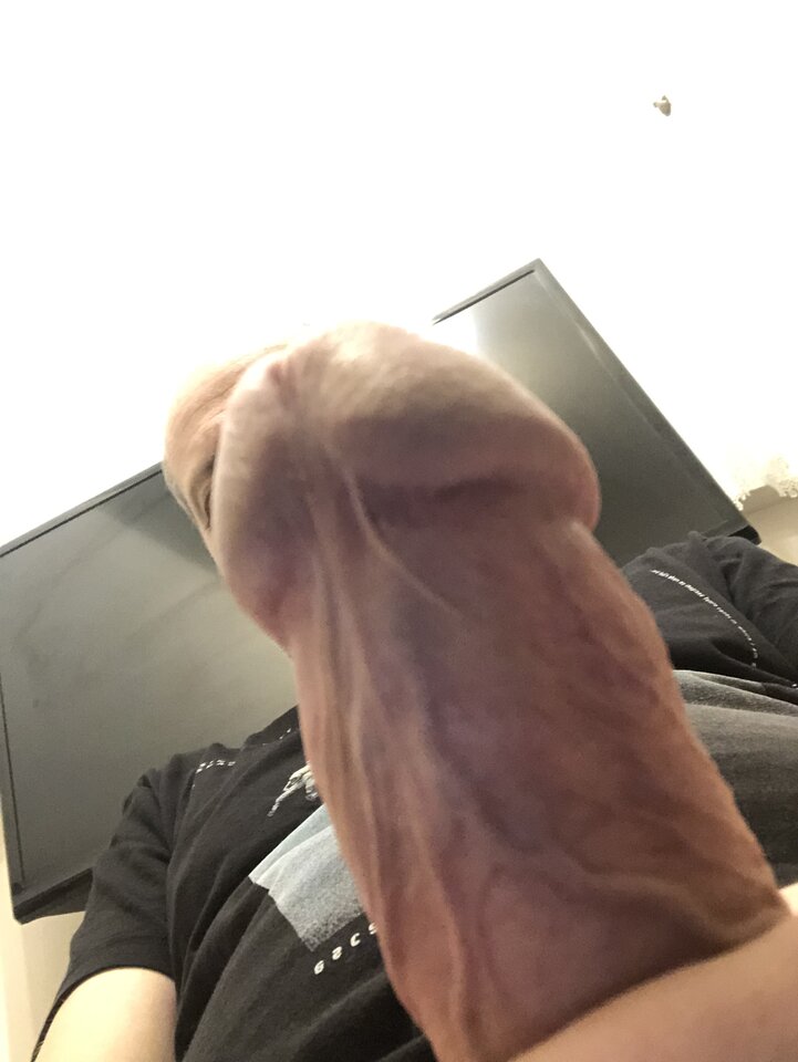 DA18EB08-16EA-4506-BF6D-AA779C67D3B7.jpeg - Robert080080