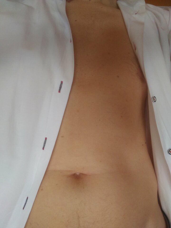 Podobno niektóre kobiety lubią facetów w koszuli - Dojrzalypo50