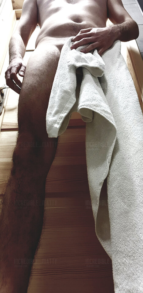 Szybki prysznic - Incredible_Matty