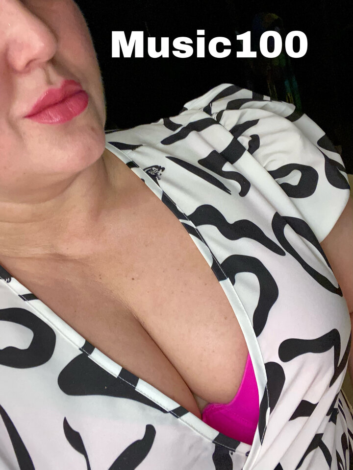 D0E979D7-F934-4B5D-9B2F-06281DE42598.jpeg - Music100