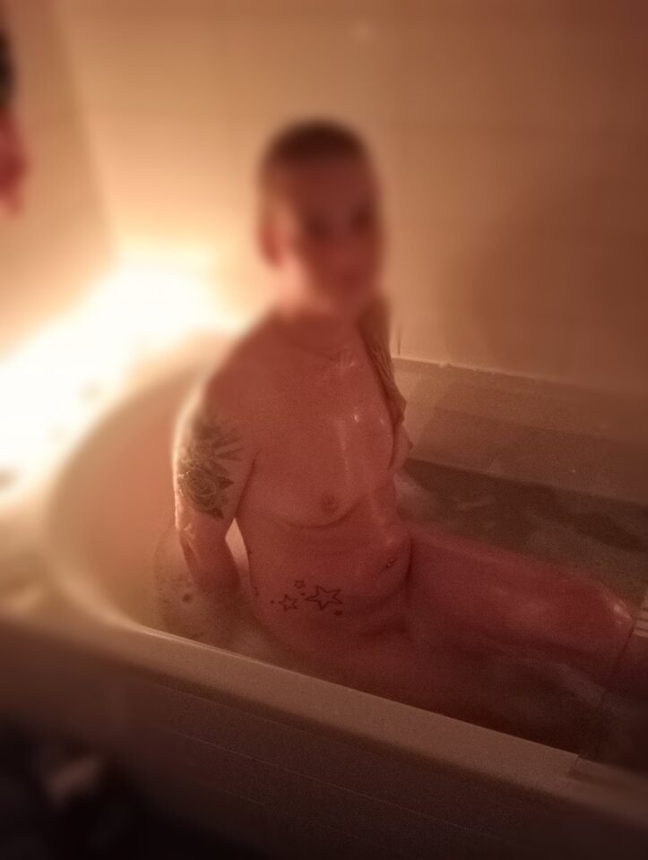 Kto plecki umyje ::) - OnaonNl