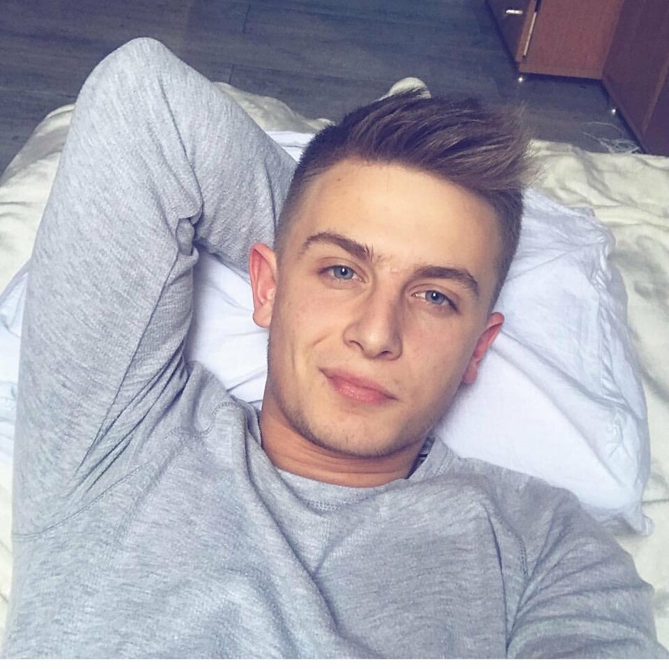 big_4e2fdd370cd466bb7d9a3c902263589a.jpg - Matie9555