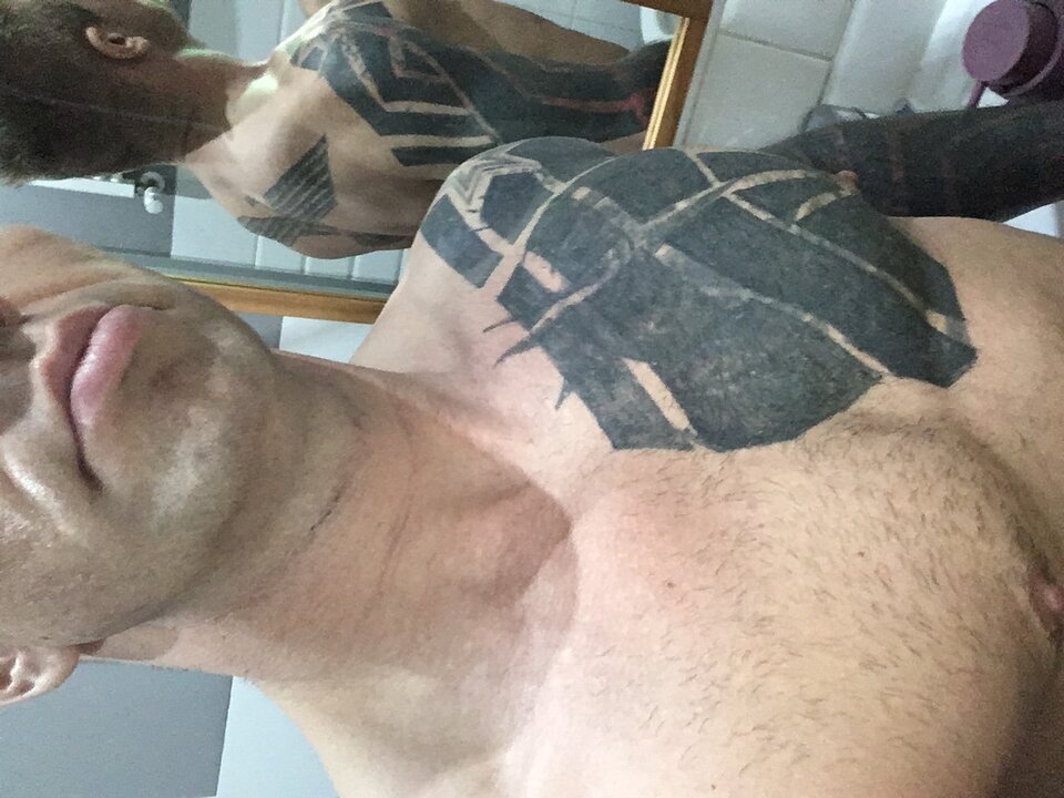 5F796D3D-69A5-4A72-81C6-3E5F7412EAA3.jpeg - michaelangelo30