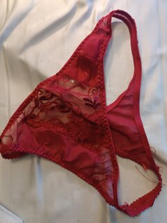 Skąpe, ażurowe, wszystko widać , no i...