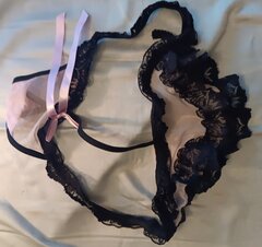 Mini stringi, są, a jakby ich nie było