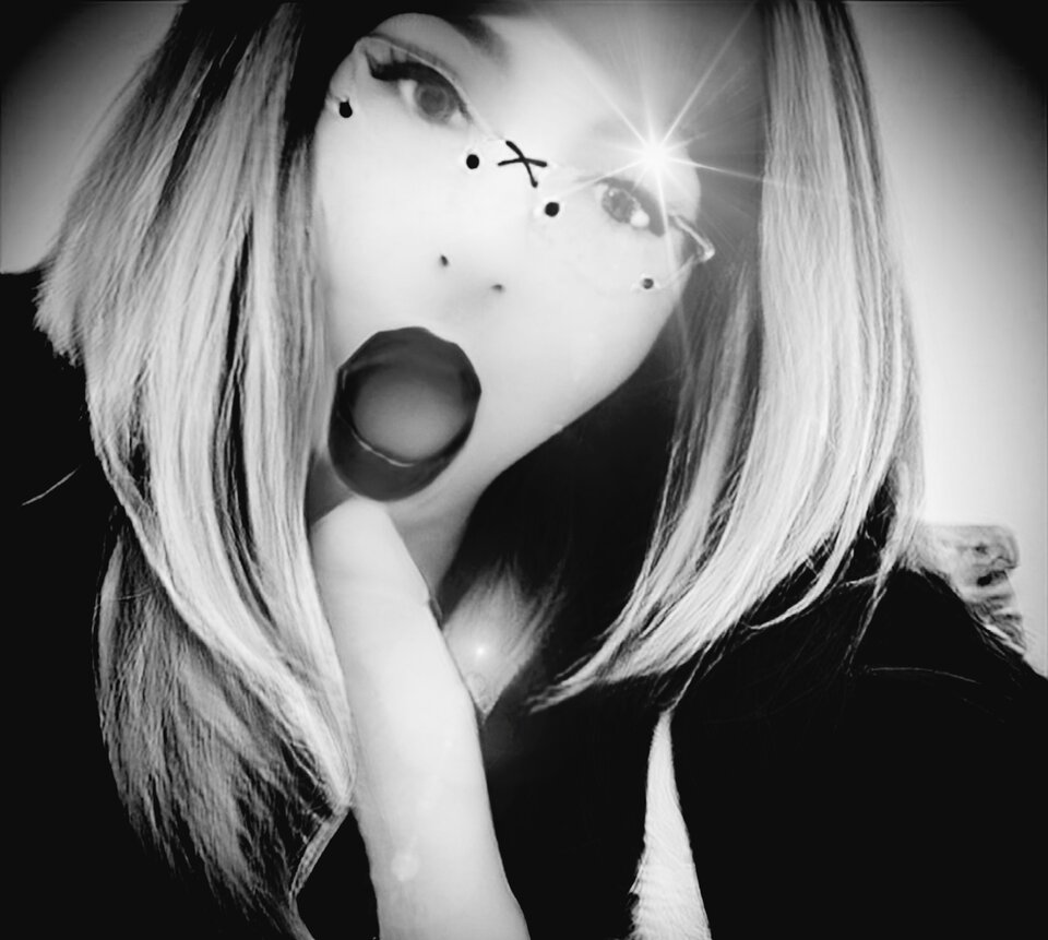 FaceApp_1674267111497.jpg - MoniczkaPrzebieralska