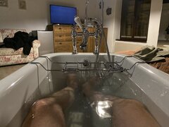 Tylko jakiejś pięknej pani brak