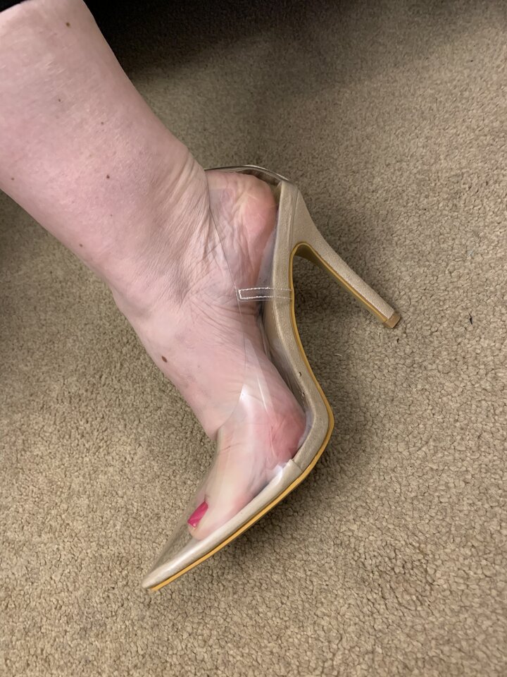 E1.jpeg - FeetLove69