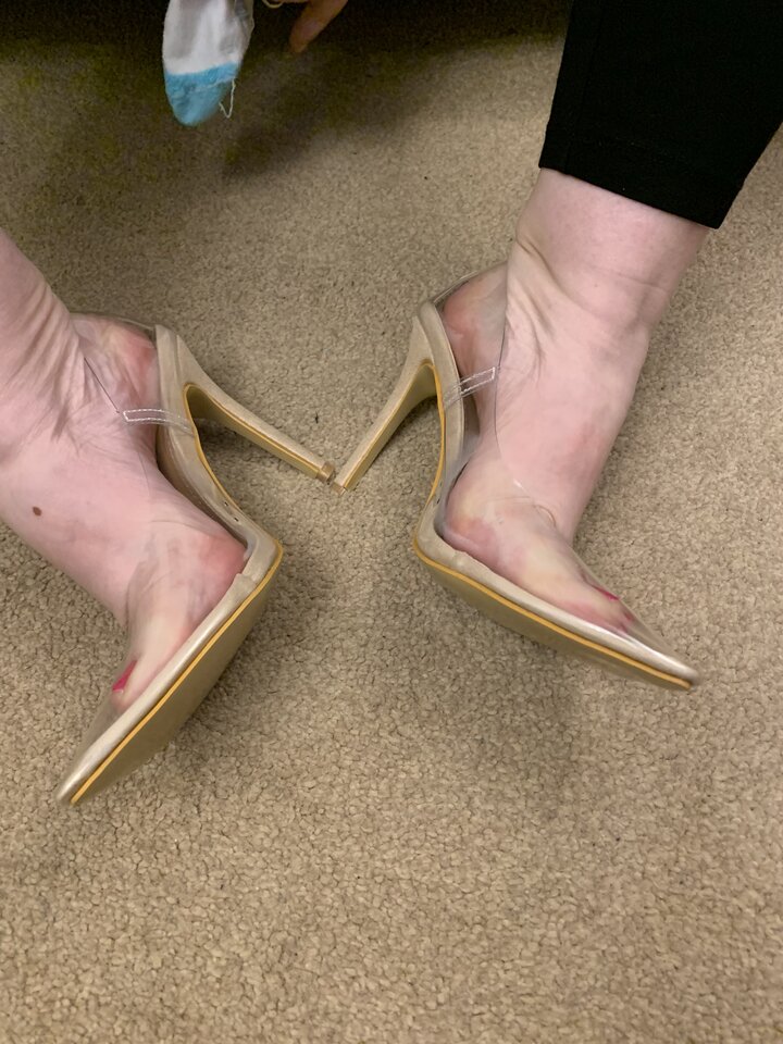 E6.jpeg - FeetLove69