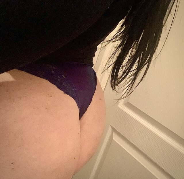 followtwowhiterabbits