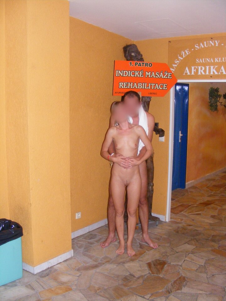 Point Blur_Feb012023_101310.jpg - eropar27