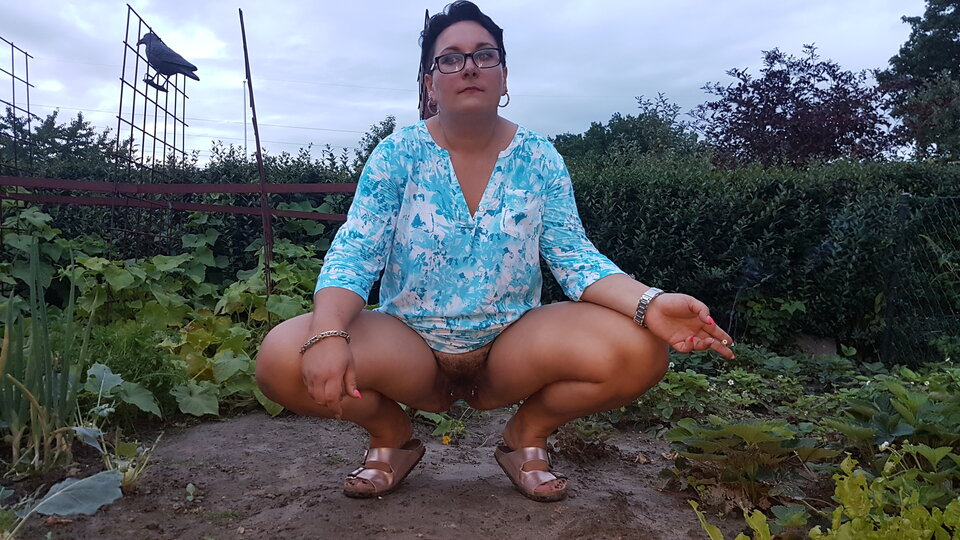 36719155440_7c193545d6_o.jpg - nakedgirl