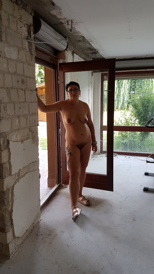 36901602832_b4b270b256_o.jpg - nakedgirl