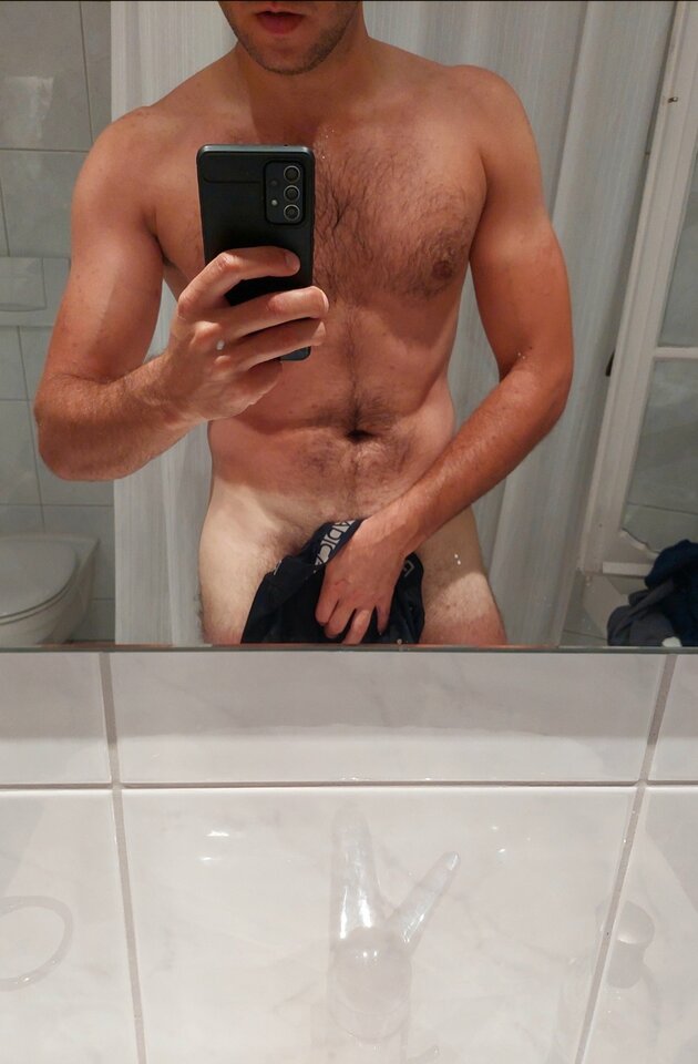 1000001640.jpg - UniverMann