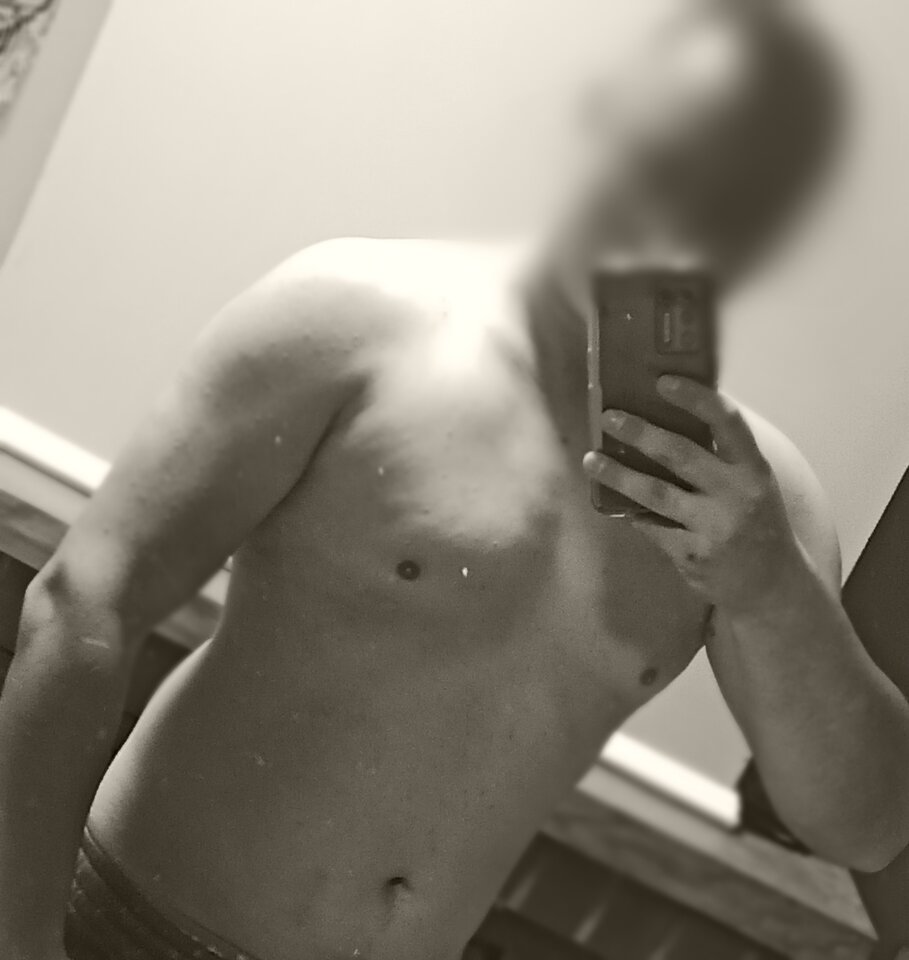 Point Blur_Feb052023_181757.jpg - Bad543