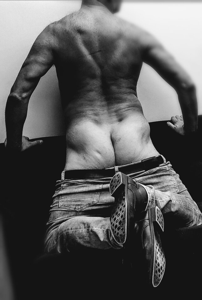 Dzień bez majtek w Jeansach i butach... 😆 😎 - BlackjackBack