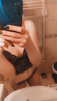 Snapchat-1215853815.jpg