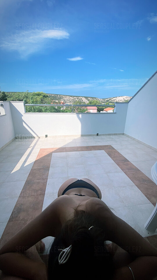 Holiday 🍸🥃🏝️ - SensualCouple92