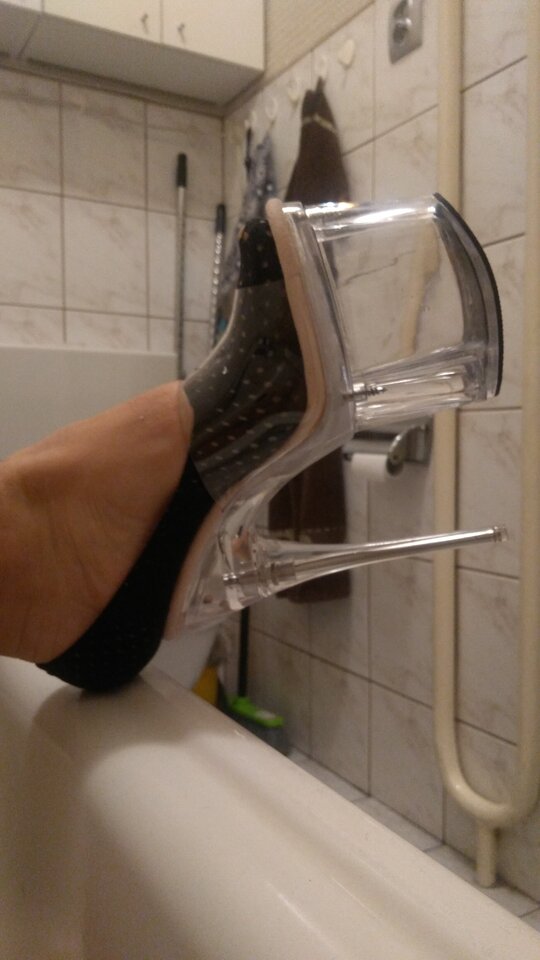 16758543916421327789660.jpg - unialeszno