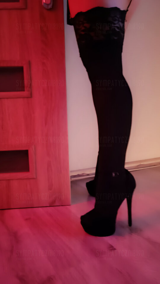 Czekam na Ciebie 😉😈 - Sympatyczni8190