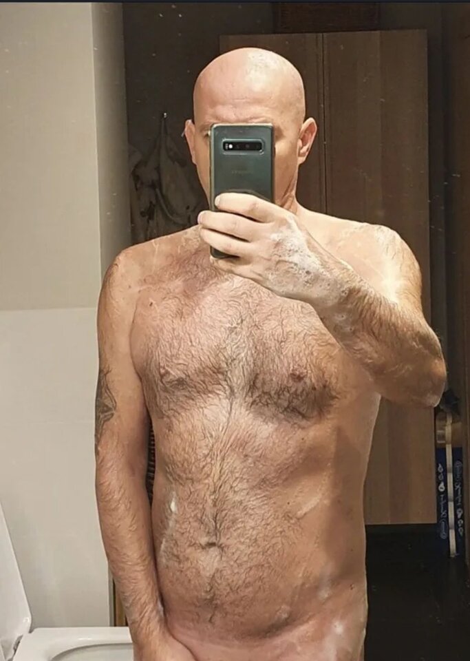 Screenshot_20230211_235146_Badoo.jpg - Redslime